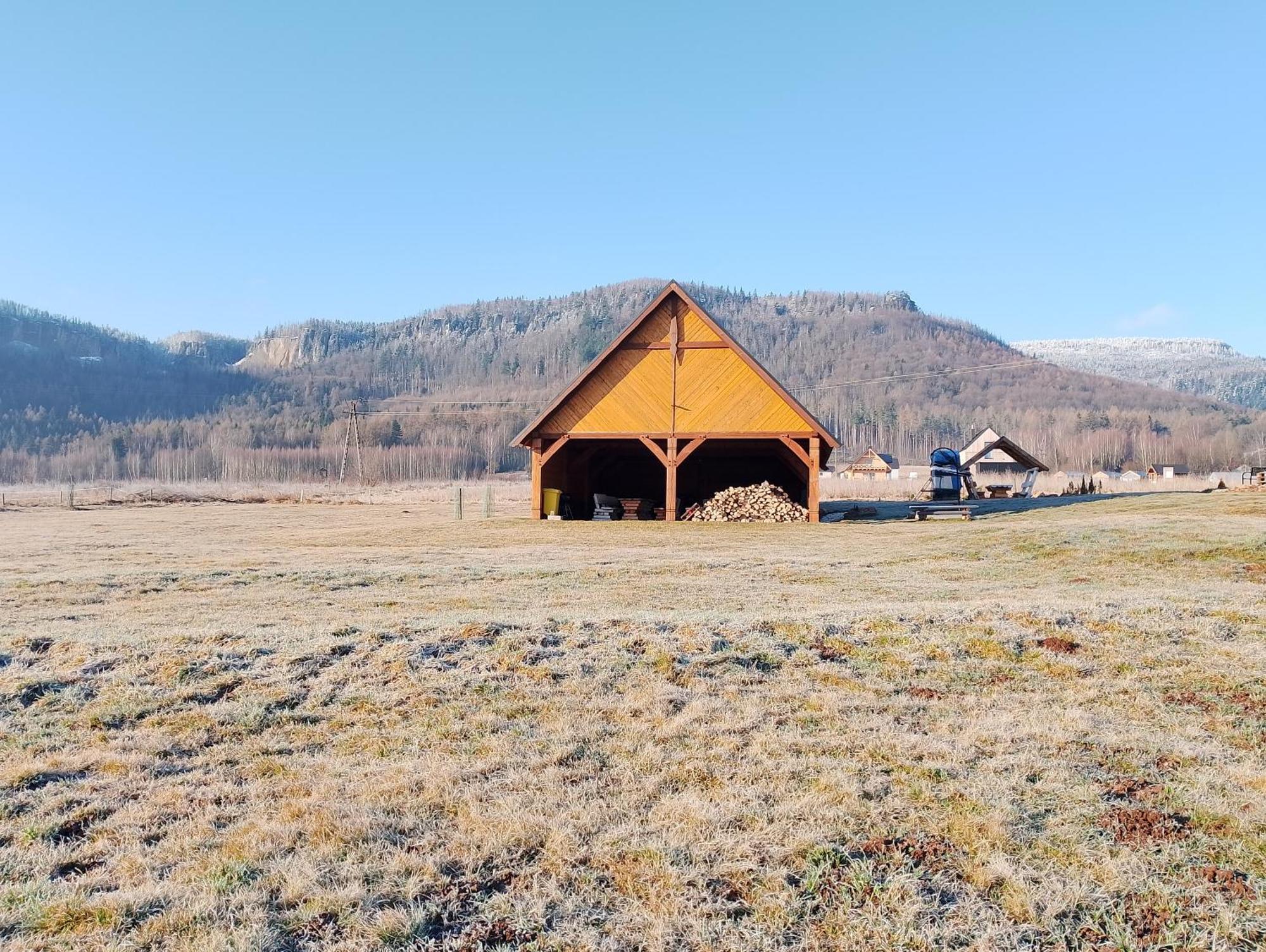 Otulina Dom W Gorach Stolowych Pod Szczelincem Pogranicze Pl-Cz Radkow Buitenkant foto